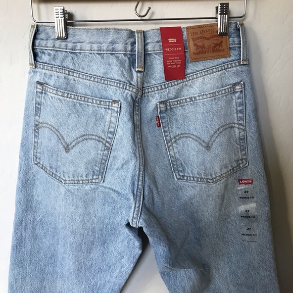 [Levi’s] Wedgie Fit Selvedge Jeans - Picture 7 of 8
